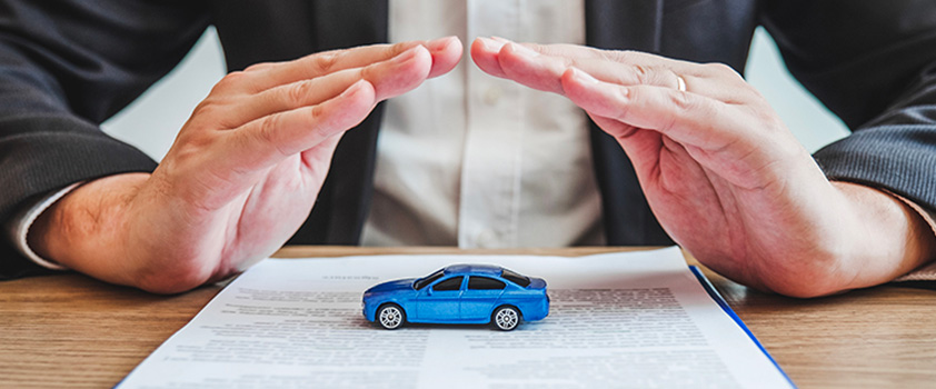 Manual vs Automatic: Impact on Car Insurance Premium Cost