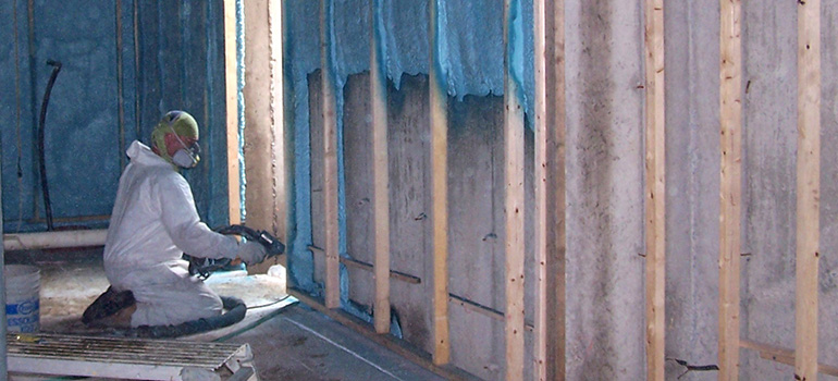 spray-foam-basement-walls