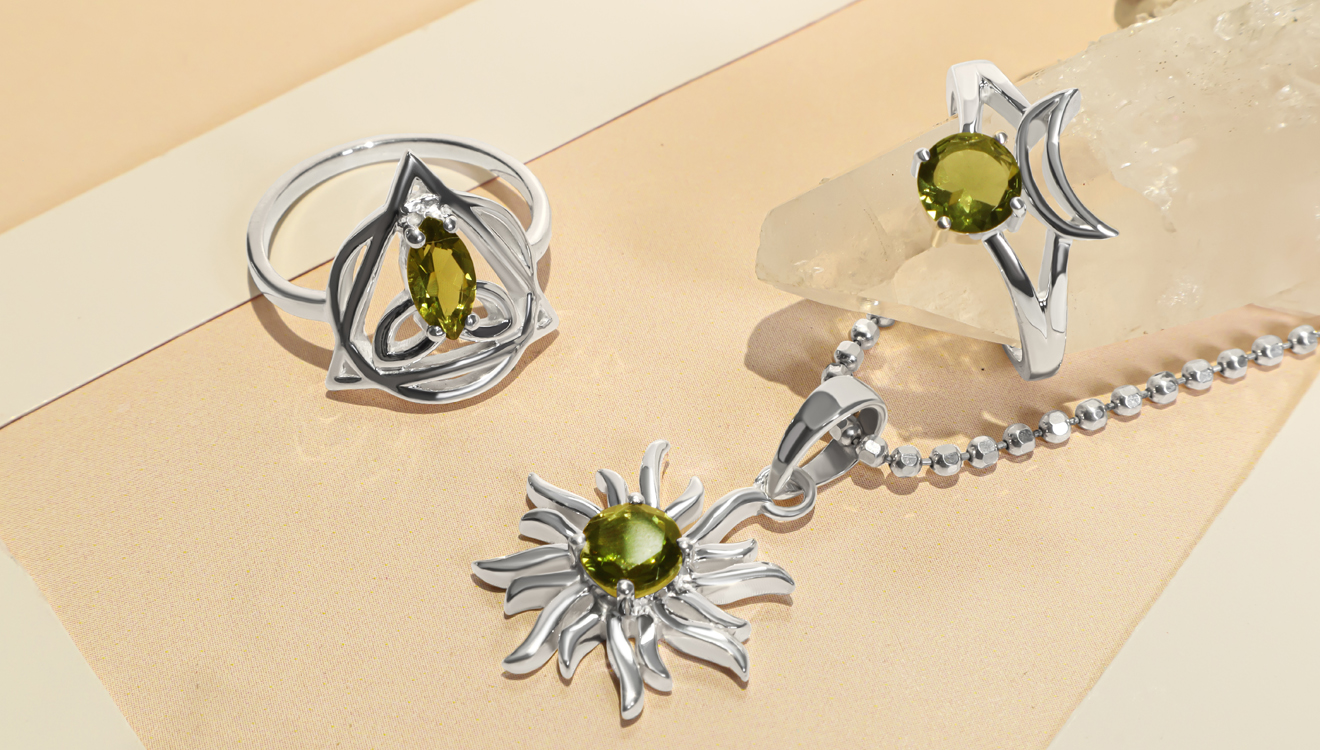 How to Buy Perfect Moldavite Jewelry – Top Tips That Never Betray You Moldavite jewelry 2